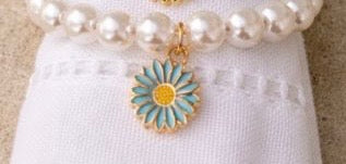 Blushing Daisy Napkin Rings
